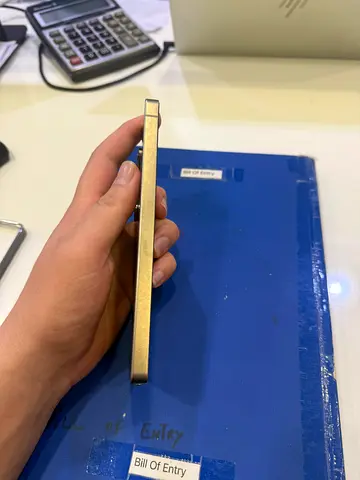 My Samsung smartphone - used, 5 months fully working no scratch and Box charger everything is withit