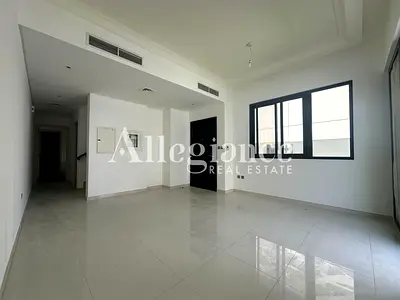 Type R2-EM | 3 bedrooms + maids | Middle Corner