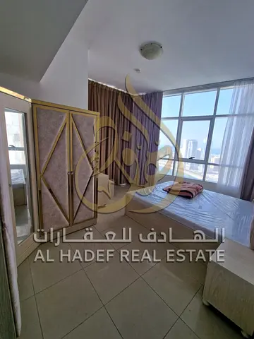 شقة غرفتين وصالة مفروشة نصف فرش للإيجار في الخان | إطلالة بحرية + باركن + تكييف مركزي