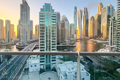 Marina View | Close to Metro | Spacious