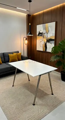 White modern study/computer table with metal legs