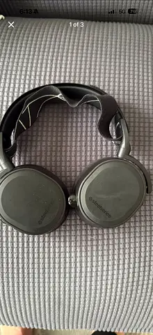 SteelSeries Arctis 7 Lossless over-ear wireless headphones