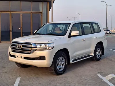 2019 Toyota Land Cruiser GXR V8 Diesel GCC in perfect condition original paint