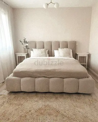 Stylish Bed Frame king size Brand New