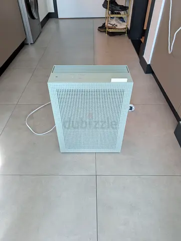 Coway Air Purifier - Airmega 150 - suitable for 1,035 sqft (lightly used)