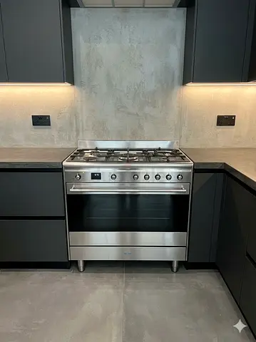 Smeg latest model top gass oven electric 5 burner model SSA91MAX2 90x60 BY HWS