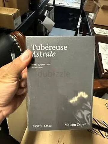 Tuberuse astrale perfume by Maison crivelli available