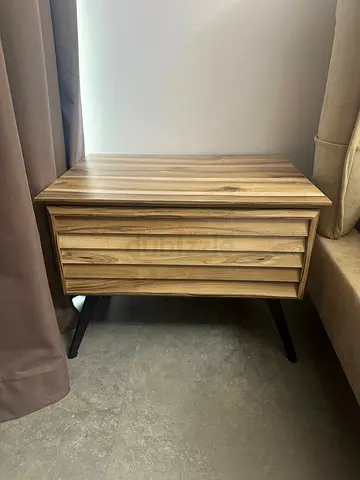 Set of 2 Wooden Bedside Tables, Excellent Condition
