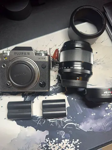 Fujifilm X-T4 with 56mmf1.2 fujinon lens with battery and charger