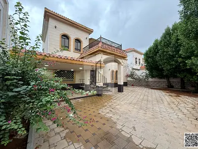 فيلا مميزة للإيجار في منطقة الروضه 3   فرصة سكن راقية لا تعوض  إذا كنت تبحث عن السكن المثالي الذي يجمع بين المساحة الواسعة