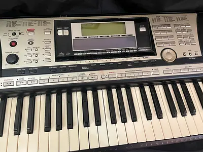 YAMAHA keyboard piano