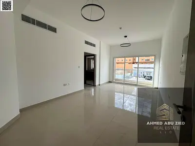 A elegant first-occupancy apartment with master bedroom large hall balcony open view free maintenance strategic location near services and transport
