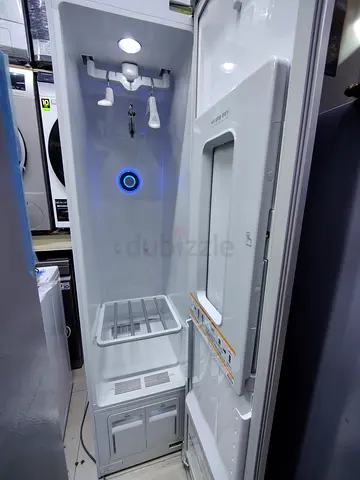 LG styler latest model Airdresser closet black glass door