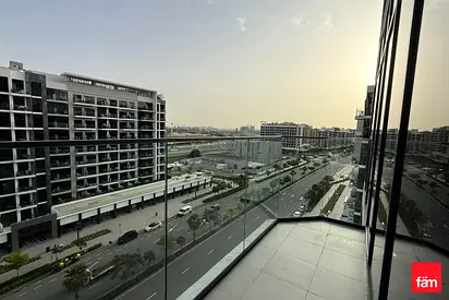 Corner Unit | Prime Location| High Floor