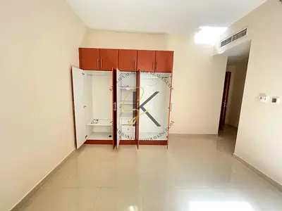 🌟 Spacious Unfurnished 2BHK | 3 Washrooms | Balcony | Dedicated Parking | 1550 Sqft in Muwailah – Sharjah 🏡🚗🌅✨