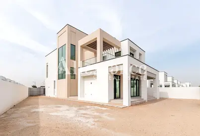 Corner Unit | Closed Kitchen | Landscaping Option