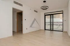 Pay 12 cheques | Closed Kitchen | Vacant