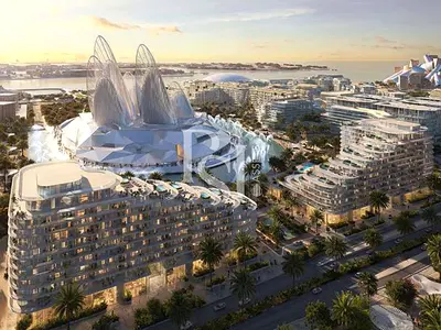 Balcony | Luxury Living | Prime Location