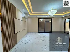 5 master bedrooms, large living room, Arabic majlis, spacious kitchen, 7 bathrooms, super deluxe fin
