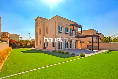 Exclusive 2BR Villa | 8,124 sqft Plot | VOT