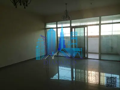 غرفتين و صالة اطلالة  مساحة 1808 قدم اطلالة على المدينة مع بلكونة ضخمة تحيط بالشقة كاملة