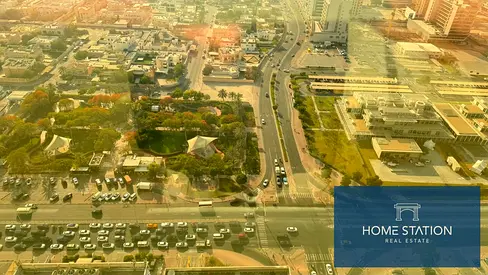 Spacious Apartment – Chiller Free, Includes Maid’s Room & Laundry Area, with Breathtaking Sea View