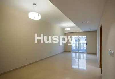 Spacious I Vacant on Transfer I With Laundry