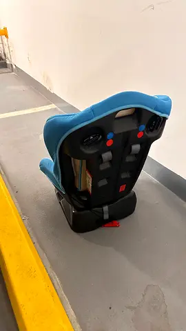 Car seat for baby and kids like new price 🔥🔥