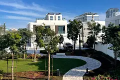 Fully Landscaped | Burj Khalifa View | Vacant