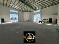Industrial warehouse for rent in Ajman, Industrial Area 2, Al Jurf. Area: 5500 sq ft. Electricity: