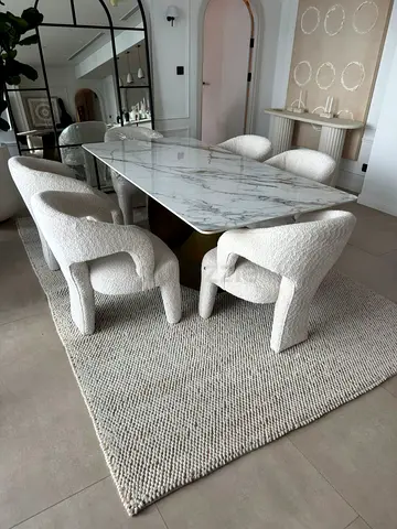 Top quality The One Luxury Dining table With six chairs for sale