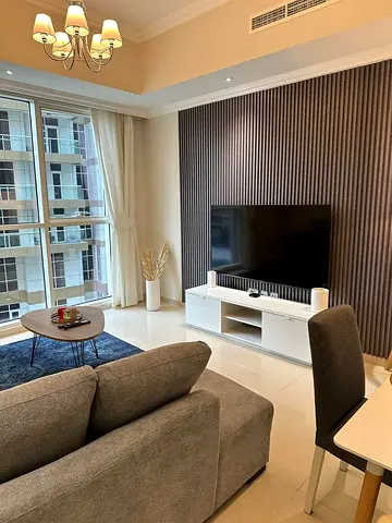 شقة بغرفة نوم واحدة | برج دنيا وسط المدينة | مفروشة | إطلالات على المدينة والمارينا