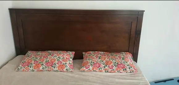 Ikea bed with metress
