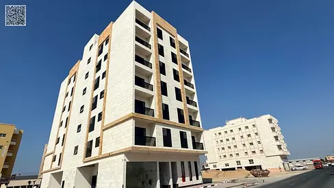 بناية جديده للبيع بعجمان تملك حر .