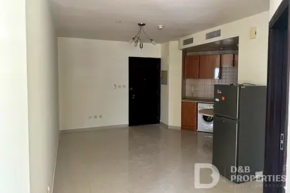 Vacant Now | High Floor | 12 Cheques