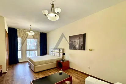 Fully furnished | With 12 cheques | Ready to Move