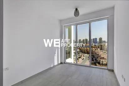 12 CHEQUE OPTION | HIGH FLOOR | AVAILABLE 12 APRIL