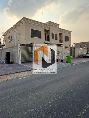 للبيع فيلا دورين في إمارة الشارقة