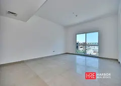 Fitted Kitchen | Spacious Layout | Community View