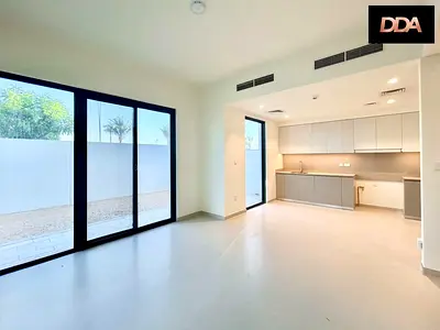 BEAUTIFUL 4BR | FAMILY VILLA | GREENVIEW