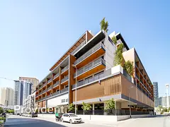 Exquisite | 1 BR + Study | Prime Location