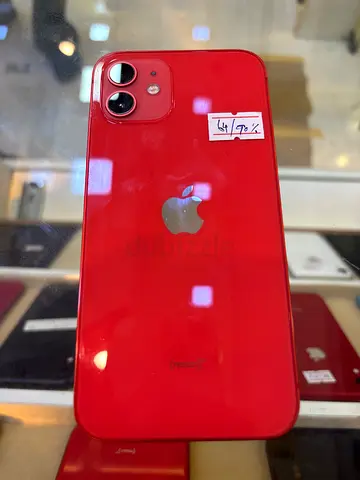 Apple iPhone 12 - Red