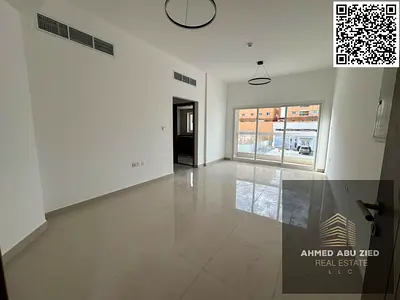 غرفة وصالة أول ساكن للإيجار بالجرف 3 عجمان، غرفة ماستر، بلكونة، تكييف مركزي، موقع مميز قريب من شارع الشيخ محمد بن زايد، 4 دفعات