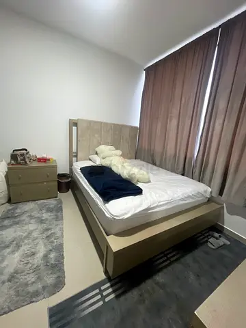 Urgent Sale – King Size Bed Set – Pan Emirates – Excellent Condition