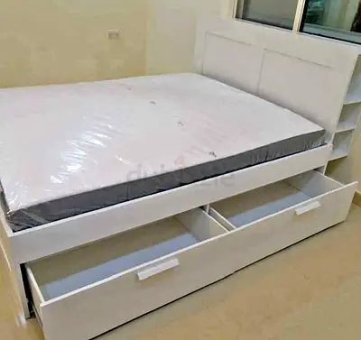 IKEA brimness queen 160×200cm bed with headboard+ 4 storage drawers underneath and with IKEA mattre