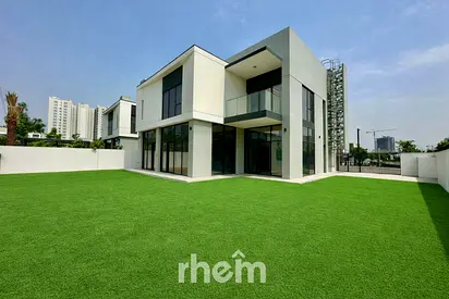 EXCLUSIVE | TYPE A LARGE | VASTU | HUGE PLOT