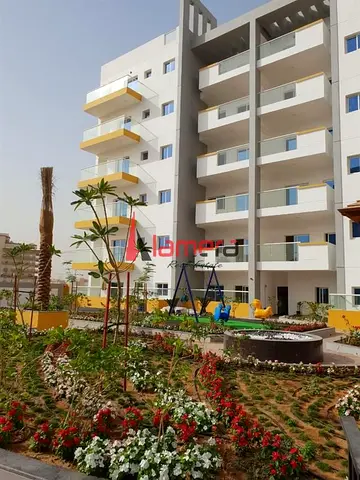 No Commission Large Studio balcony close to new metro station Vacant