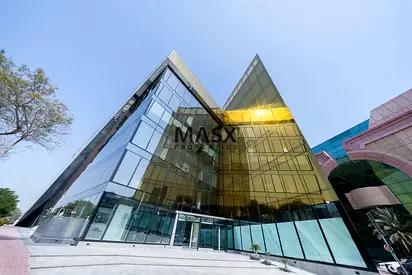 Main Road | Brand New | Shell & Core | Chiller free