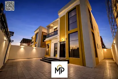 Villa for sale with a garden, including registration fees and lifetime freehold ownership. Located on a main street, freehold ownership available to a
