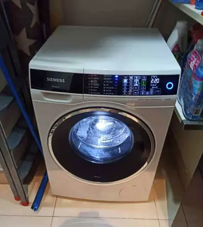 Siemens Washer  Dryer 10/6 kg WD14U520GC 10 Kg Washer 6 kg Dryer  FREE DELIVERY +WARRANTY